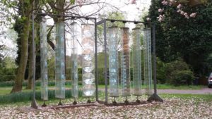 Bild von Skulpturen und Plastiken im Schlosspark von Schloss Morsbroich