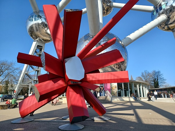 Atomium 4