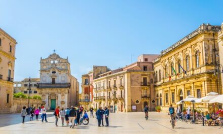 Die Legende der heiligen Lucia – vom Licht Siziliens bis in den Norden Europas